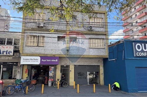 Venda-Apartamento-Av Cristóvão Colombo , 1746  - Uma quadra da Paróquia São Pedro  - Floresta , Porto Alegre , Rio Grande do Sul , 90560-010-612541001-1