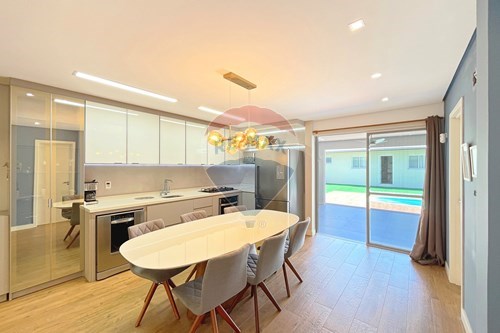 Venda-Casa-Clemenciano Barnasque , 421  - Teresópolis , Porto Alegre , Rio Grande do Sul , 91720-260-610191042-115