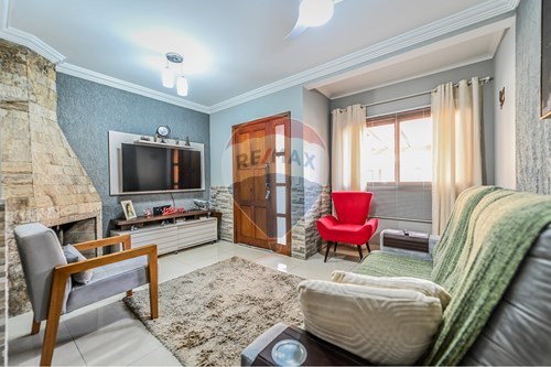 Venda-Casa de Condomínio-Avenida Edgar Píres de Castro , 1286  - Próximo ao Supermercado Zanella  - Hípica , Porto Alegre , Rio Grande do Sul , 91788000-612481037-109