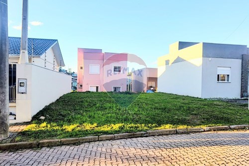 Venda-Terreno-Rua Luiz Augusto Signor,  Bairro São Roque -  BG , 75  - MADECENTER  - São Roque , Bento Gonçalves , Rio Grande do Sul , 95708-452-610331038-39