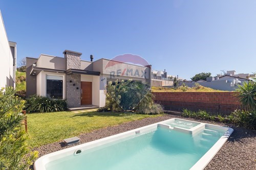 Venda-Casa-Centro , Sapiranga , Rio Grande do Sul , 93819690-610261023-47