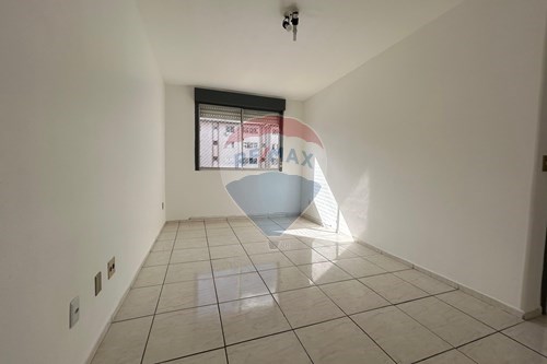 Venda-Apartamento-Rua Lava Pés , 861  - Próximo ao Colégio Marista Conceição  - Centro , Passo Fundo , Rio Grande do Sul , 99050040-612621005-84