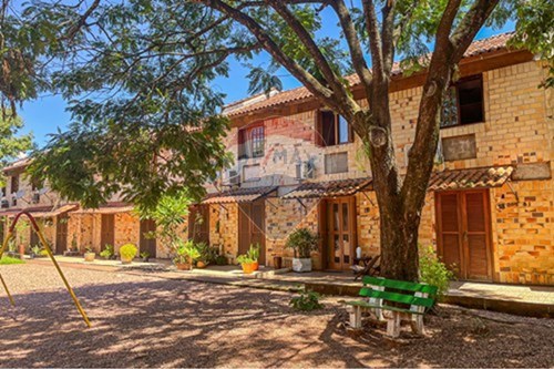 Venda-Sobrado-Rua Capitão Armindo Bier , 475  - Vicentina , São Leopoldo , Rio Grande do Sul , 93025360-610461005-5