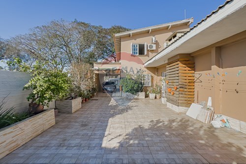 Venda-Sobrado-Rua Engenheiro Frederico Dahne , 525  - Sarandi , Porto Alegre , Rio Grande do Sul , 91130040-612481031-23