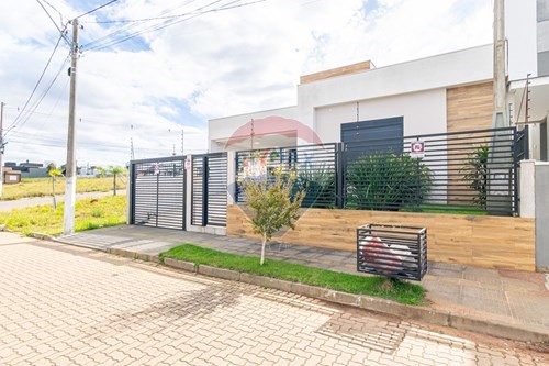 Venda-Casa-Rua Arystides Pires dos Santos , 24  - Dom Feliciano , Gravataí , Rio Grande do Sul , 94015248-610161080-62