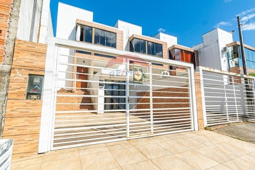 Venda-Sobrado-Rua Gabriel Gomes de Carvalho , 31  - perto do posto BR da Av Ely Corrêa  - Moradas do Sobrado , Gravataí , Rio Grande do Sul , 94180580-610161032-29