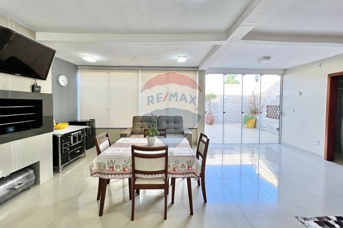 Venda-Casa-Rua Amadeu Amaral , 117  - Harmonia , Canoas , Rio Grande do Sul , 92320580-610241040-18