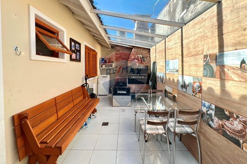 Venda-Casa de Condomínio-R. Cândida Paim Terra , 155  - Olaria , Canoas , Rio Grande do Sul , 92035-000-610241030-49