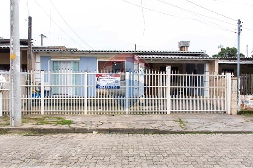 Venda-Casa-rio grande do sul , 95  - Ginasio da Fátima  - Vila Anair , Cachoeirinha , Rio Grande do Sul , 94955025-610381121-6