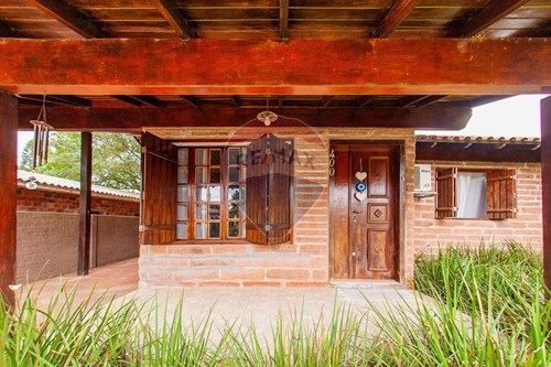 Venda-Casa-Rua Menino Deus , 400  - Ferroviário , Montenegro , Rio Grande do Sul , 92511785-610091004-73