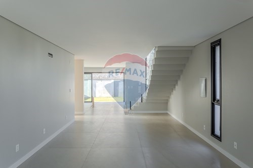 Venda-Casa de Condomínio-David Ribeiro , 236  - Residencial Real Park  - Tomazetti , Santa Maria , Rio Grande do Sul , 97065-000-610471003-123