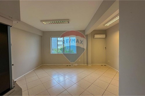 Alugar-Cj. Comercial/ Sala-Nossa Senhora Medianeira , Santa Maria , Rio Grande do Sul , 97060210-610451002-147