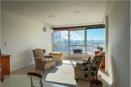 Venda-Cj. Comercial/ Sala-Rua Professor Annes Dias , 166  - Centro Histórico , Porto Alegre , Rio Grande do Sul , 90020-090-612481060-10