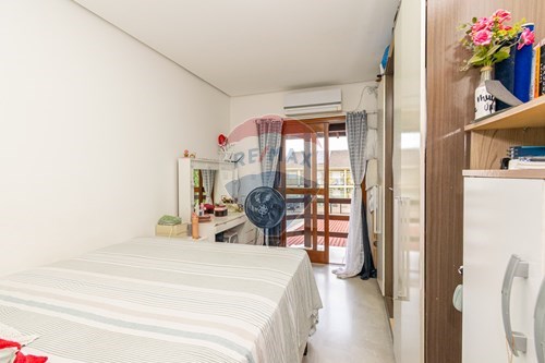 Venda-Sobrado-Jardim do Bosque , Cachoeirinha , Rio Grande do Sul , 94960537-610381107-49