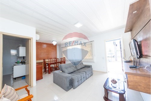 Venda-Casa-Rua Otávio Rocha , 95  - Petrópolis , Passo Fundo , Rio Grande do Sul , 99051360-610271014-102