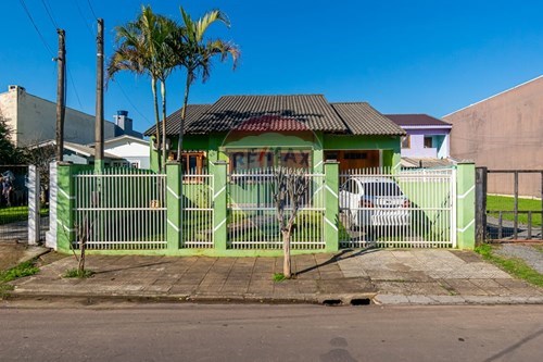 Venda-Casa-Rua Fidel Zancheta , 223  - granja esperança  - Jardim do Bosque , Cachoeirinha , Rio Grande do Sul , 94960210-610381100-55
