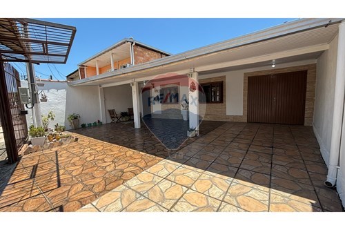 Venda-Casa-Rua SETOR 6 QUADRA P , 23  - casa  - Guajuviras , Canoas , Rio Grande do Sul , 92440-626-610241023-62