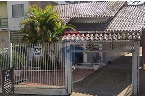 Venda-Casa-Rua Pinto Bandeira , 249  - Centro , Sapucaia do Sul , Rio Grande do Sul , 93220320-612561001-302