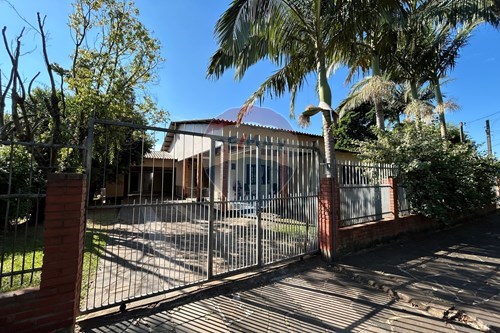 Venda-Casa-Rua Espirito Santo , 70  - Centro , Charqueadas , Rio Grande do Sul , 96745000-612481060-13