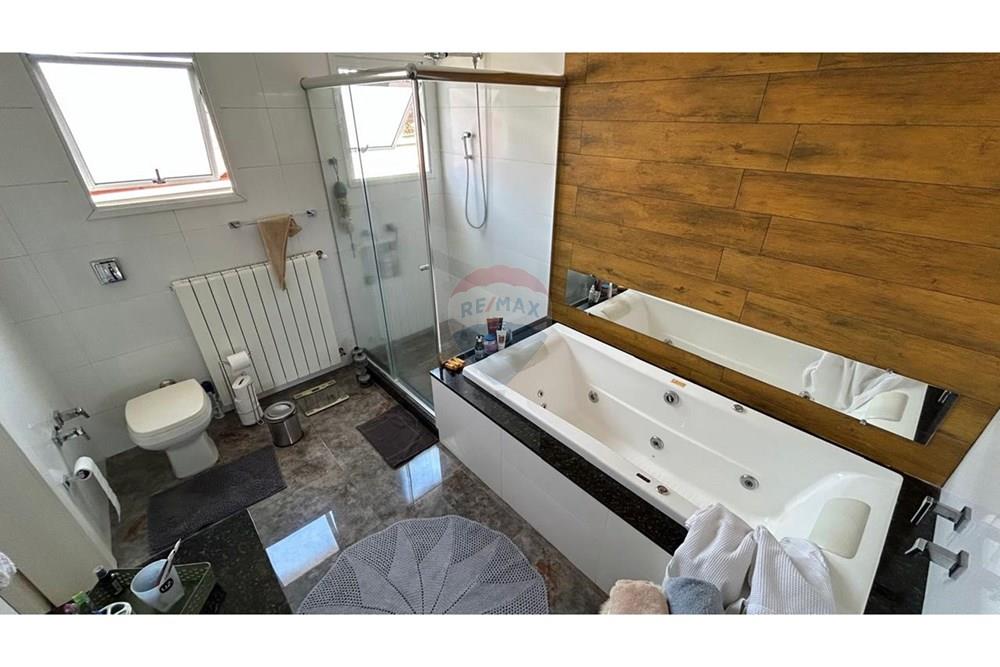 Casa - Venda - Passo Fundo , Rio Grande do Sul - WhatsApp Image 2025-04-15 at 11.31.12 (6).jpeg - 612721003-57