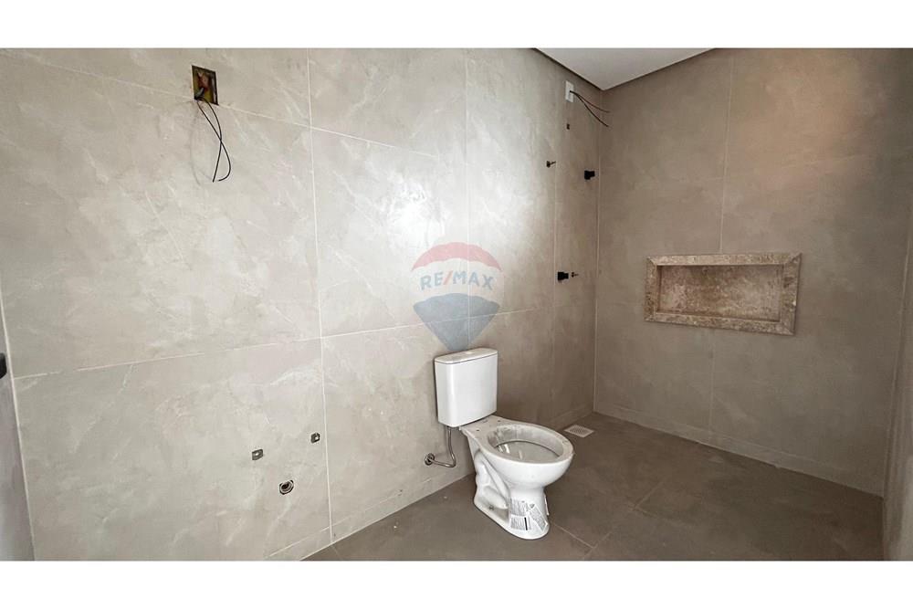 Sobrado - Venda - Canoas , Rio Grande do Sul - 04106fd5-2eee-4a7f-bcfd-8b0a5811b89c.jpg - 610241040-2