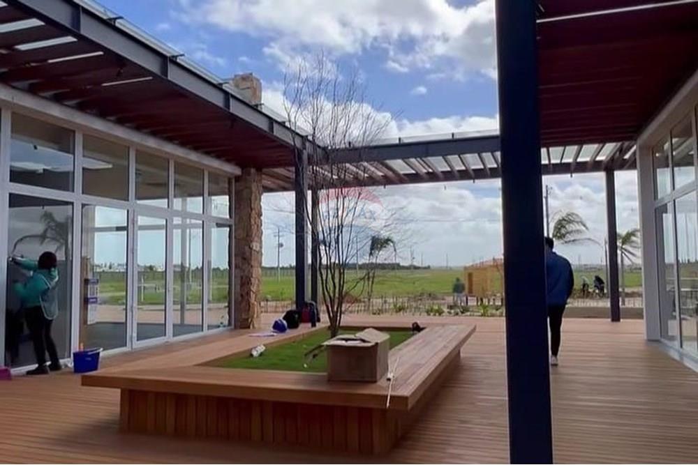 Terreno - Venda - Pelotas , Rio Grande do Sul - WhatsApp Image 2025-04-28 at 16.30.37.jpeg - Jardim Interno - 610211060-8