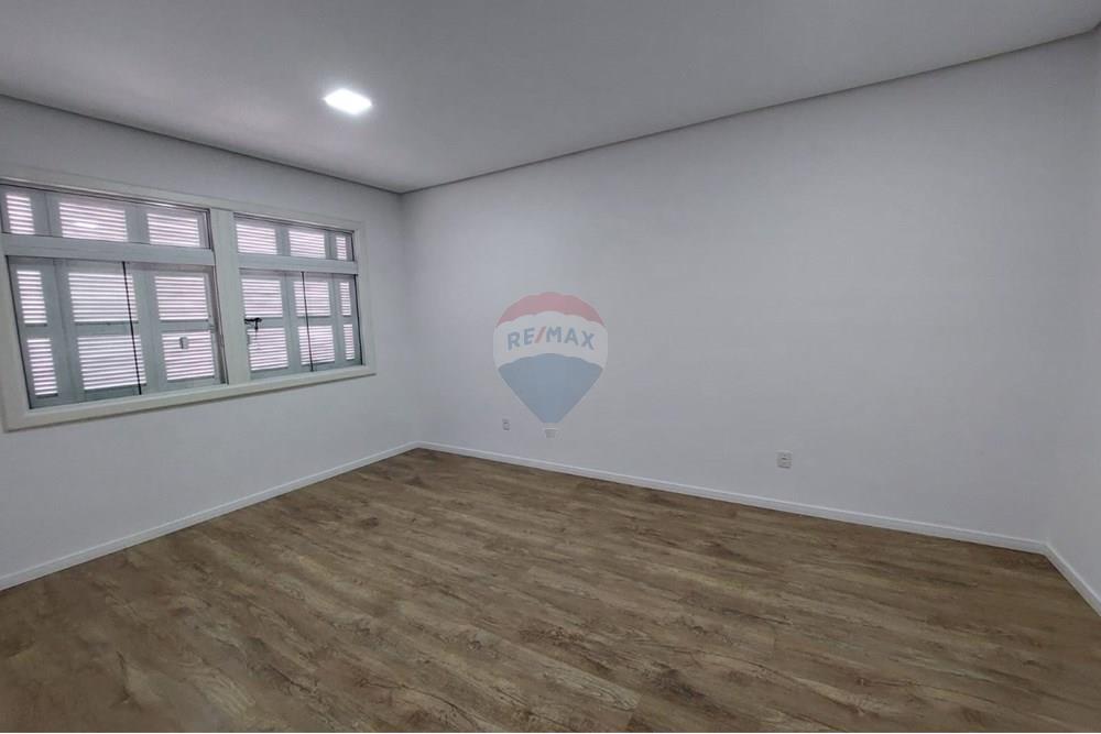 Ponto Comercial/ Loja - Alugar - Passo Fundo , Rio Grande do Sul - WhatsApp Image 2025-03-05 at 16.03.28 (1).jpeg - 610271045-1052