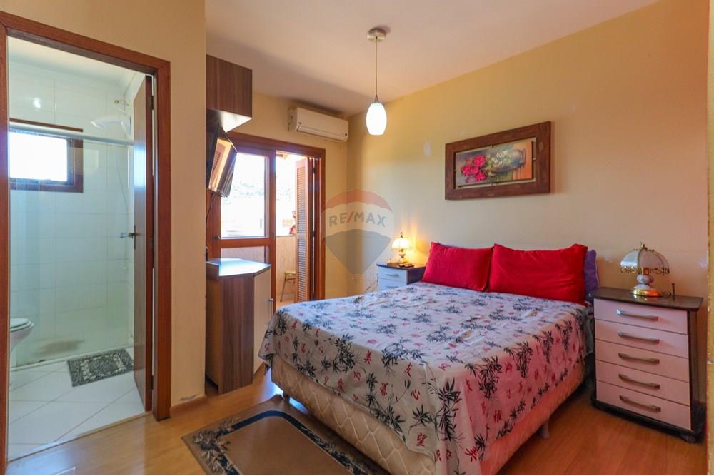 Sobrado - Venda - Porto Alegre , Rio Grande do Sul - 1760119943662.jpg - 610101028-7