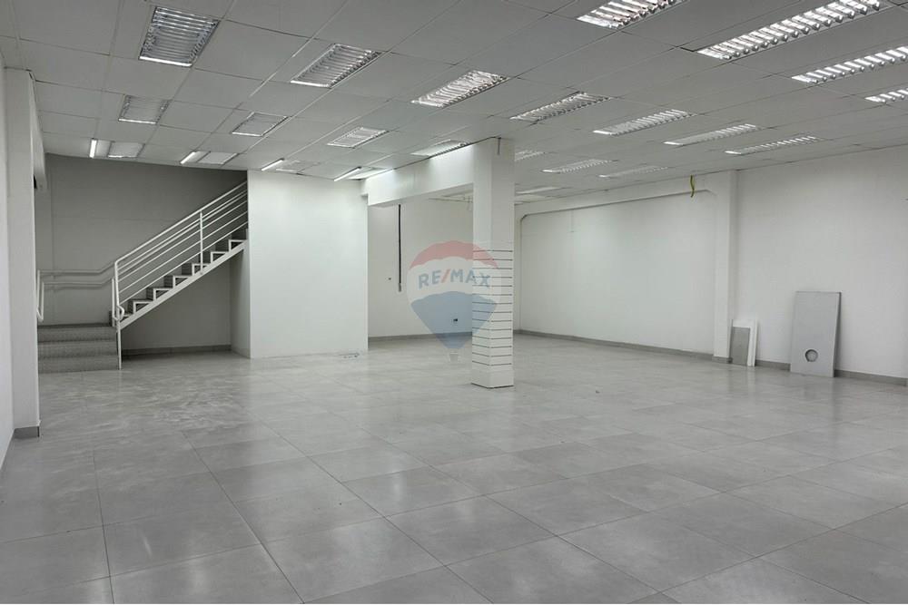 Ponto Comercial/ Loja - Alugar - Santa Maria , Rio Grande do Sul - WhatsApp Image 2025-10-02 at 17.22.21 (2).jpeg - 610471003-129