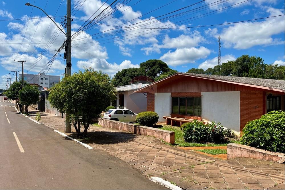 Casa - Venda - Lagoa Vermelha , Rio Grande do Sul - IMG_0154.jpg - 610111002-53