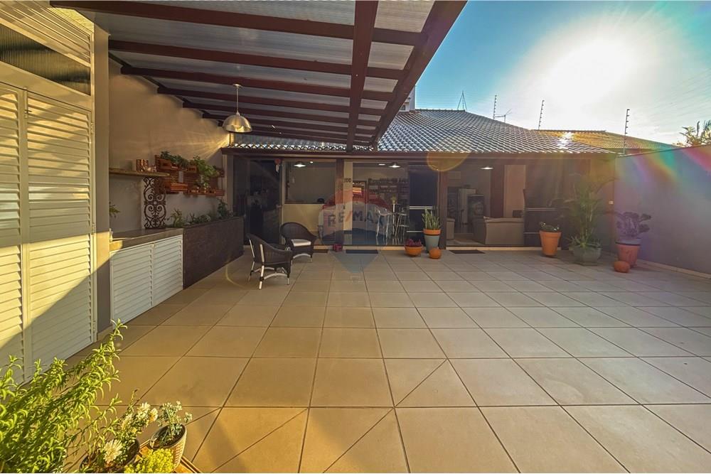 Sobrado - Venda - Canoas , Rio Grande do Sul - 93.jpg - 610241038-7