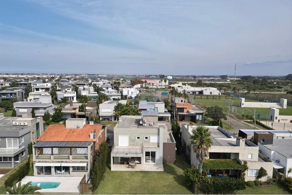 Sobrado - Venda - Xangri-lá , Rio Grande do Sul - 65.jpg - 612671067-25