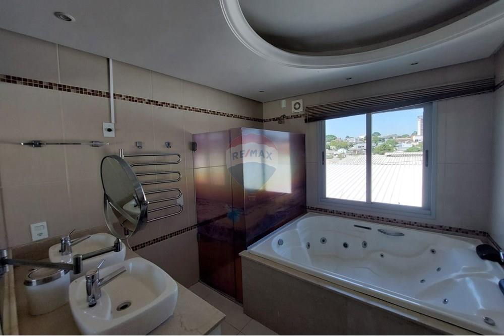 Casa - Alugar - Passo Fundo , Rio Grande do Sul - WhatsApp Image 2025-03-05 at 16.05.38 (2).jpeg - 610271045-1143