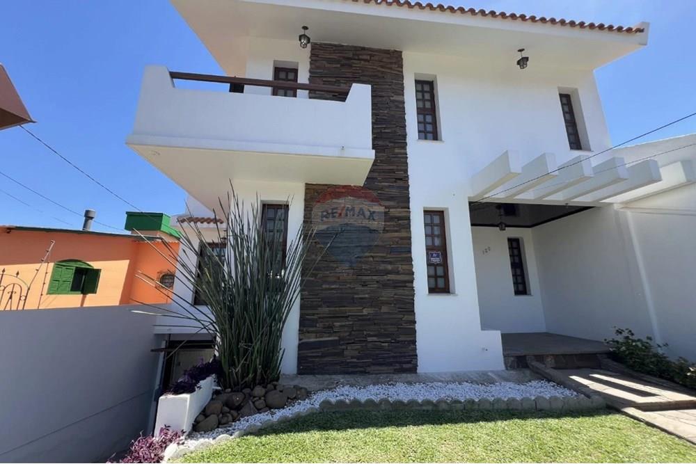 Casa - Alugar - Santa Maria , Rio Grande do Sul - b47c6e4f-2713-47e9-82cb-517518f4039b.jpg - 610471003-42