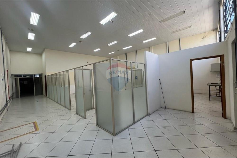 Ponto Comercial/ Loja - Alugar - Santa Maria , Rio Grande do Sul - WhatsApp Image 2025-05-19 at 16.14.40 (16).jpeg - 610451013-27