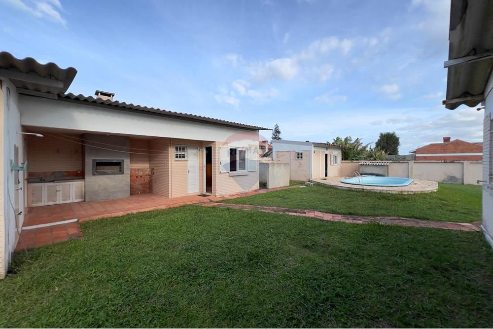 Casa - Venda - Xangri-lá , Rio Grande do Sul - d710b4c5-6346-4ca7-a0d5-74368046a343.jpg - 612671028-47