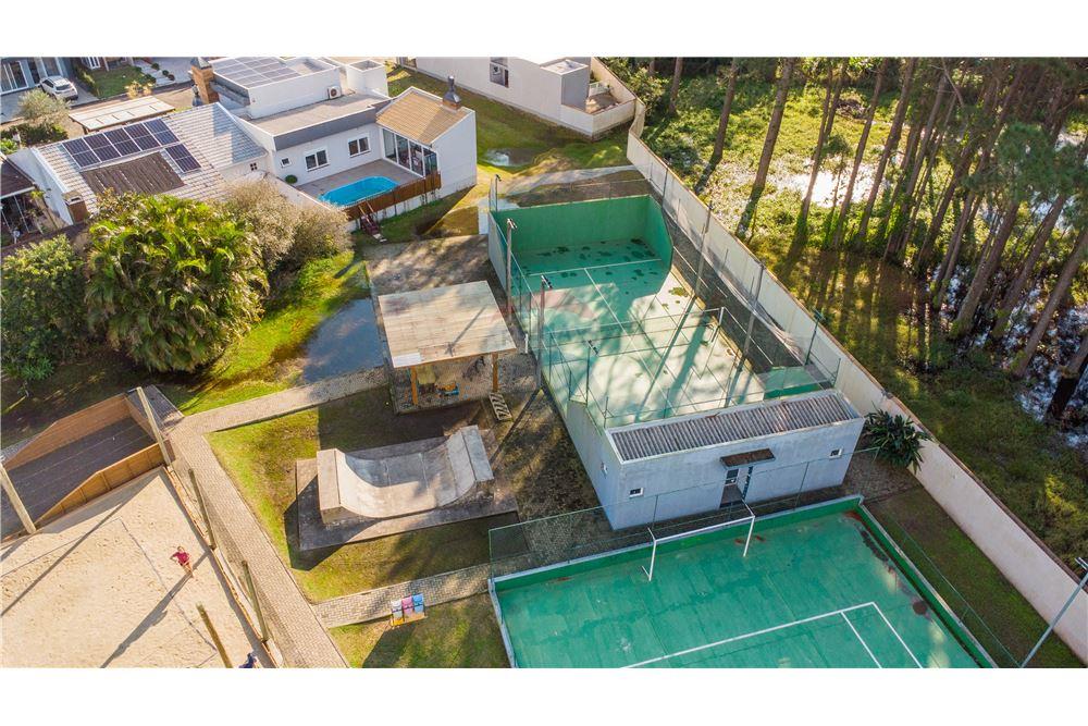 Casa de Condomínio - Venda - Tramandaí , Rio Grande do Sul - 62 - 610391010-108