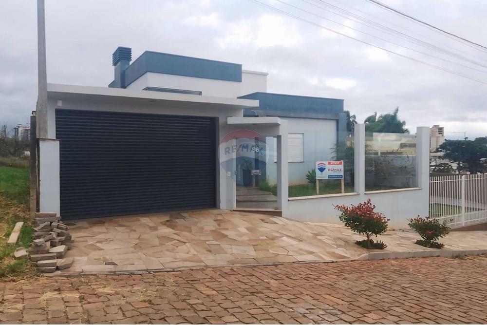 Casa - Venda - Carazinho , Rio Grande do Sul - 7b18c1cc-5951-4dac-85c4-dc225a91037e.jpg - 612701042-54