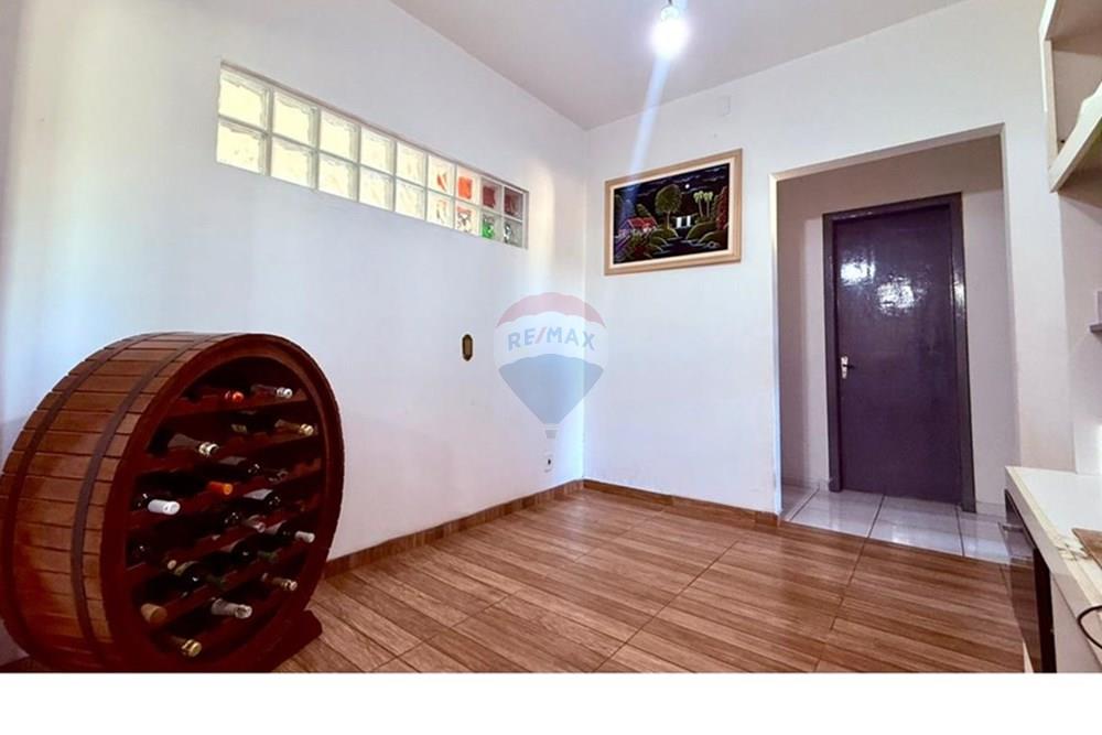 Casa - Venda - Carazinho , Rio Grande do Sul - Imagem do WhatsApp de 2025-10-28 à(s) 11.40.04_202993e7.jpg - 612701046-26