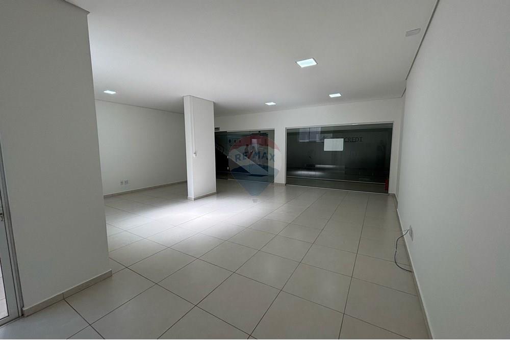 Cj. Comercial/ Sala - Venda - Sarandi , Rio Grande do Sul - WhatsApp Image 2025-04-16 at 15.44.01.jpeg - 610341021-36