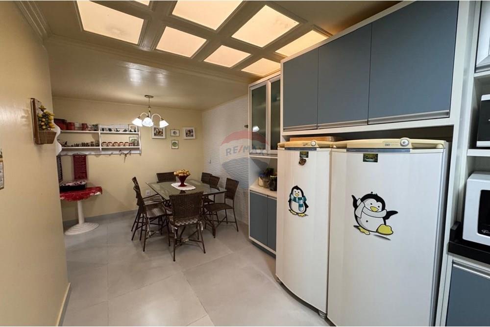 Casa - Venda - Capão da Canoa , Rio Grande do Sul - 31ffd32b-a697-43f1-9836-0d4e0fe748fc.jpeg - 612711045-1