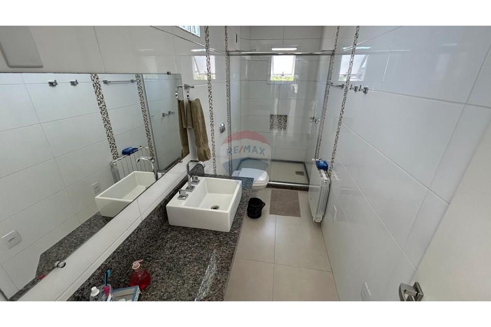 Casa - Venda - Passo Fundo , Rio Grande do Sul - WhatsApp Image 2025-04-15 at 11.31.12 (16).jpeg - 612721003-57