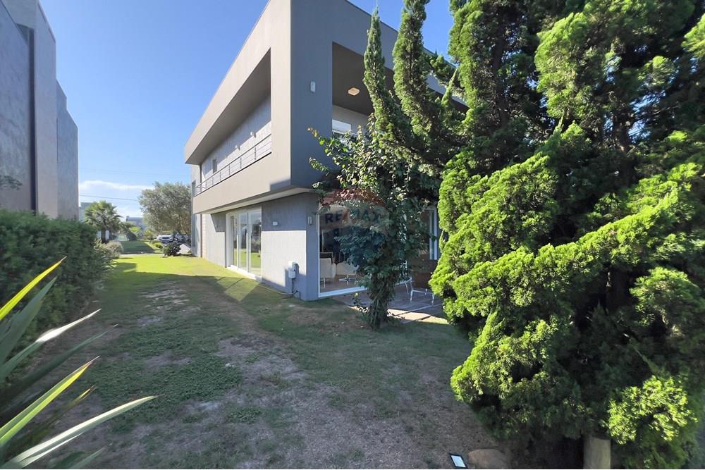 Casa de Condomínio - Venda - Capão da Canoa , Rio Grande do Sul - 37.jpg - Jardim Externo - 612671063-1