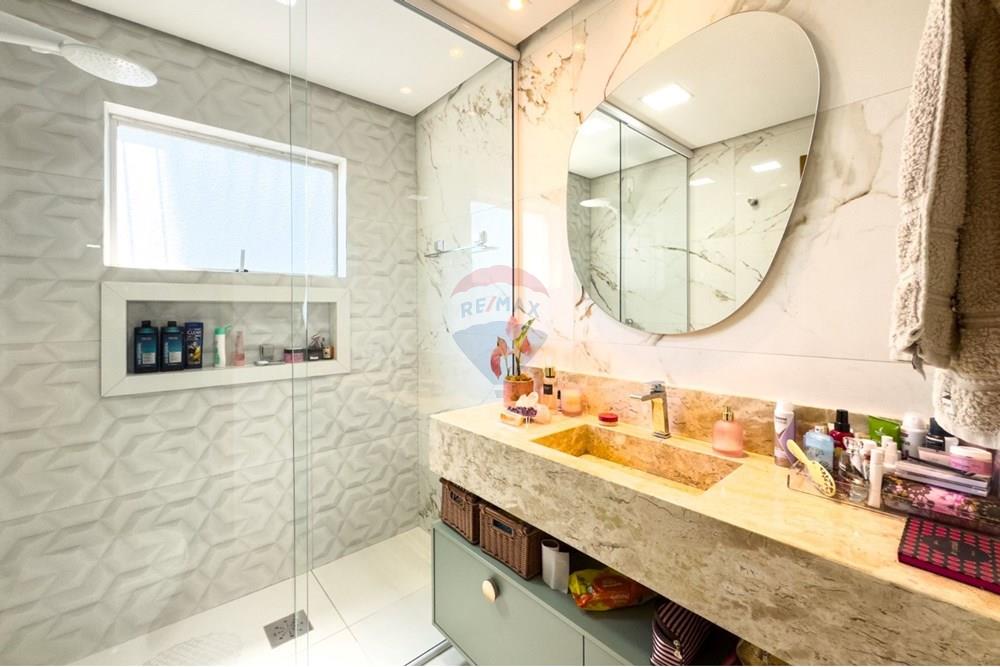 Casa - Venda - Erechim , Rio Grande do Sul - WhatsApp Image 2025-10-15 at 15.31.53 (3).jpeg - Banheiro - 612761012-17