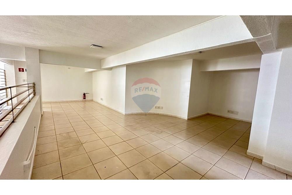 Cj. Comercial/ Sala - Alugar - Passo Fundo , Rio Grande do Sul - WhatsApp Image 2025-02-03 at 10.56.38 (12).jpeg - 610271098-10