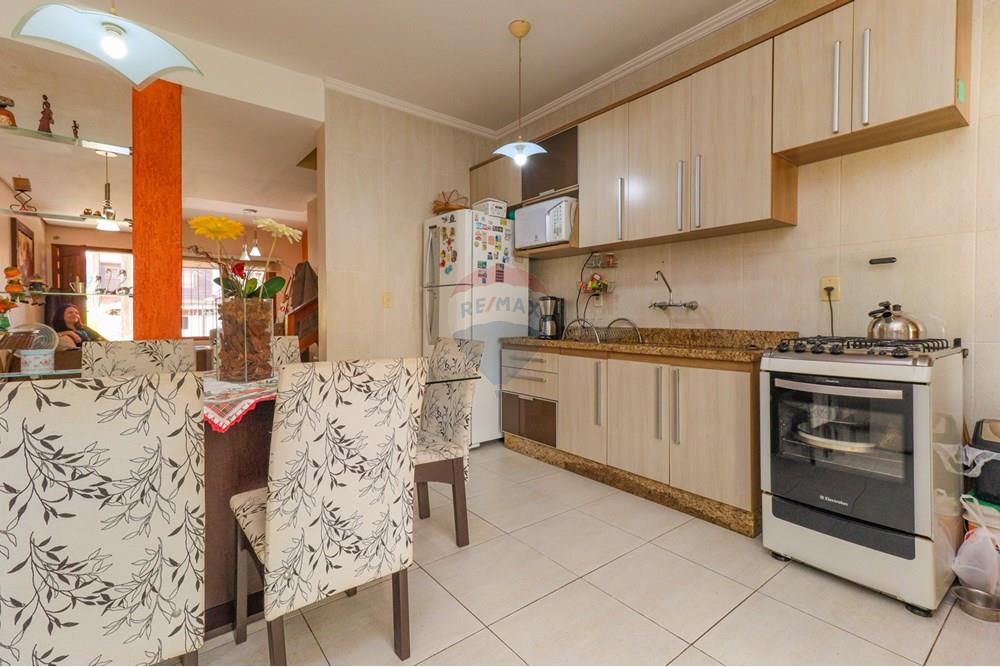 Sobrado - Venda - Porto Alegre , Rio Grande do Sul - 1760119943784.jpg - 610101028-7