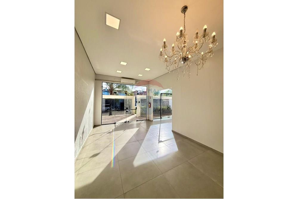 Prédio - Venda - São Gabriel , Rio Grande do Sul - 402e2b94-6e76-4f2d-9aa2-4c06b2ae507d.jpeg - 612631037-20