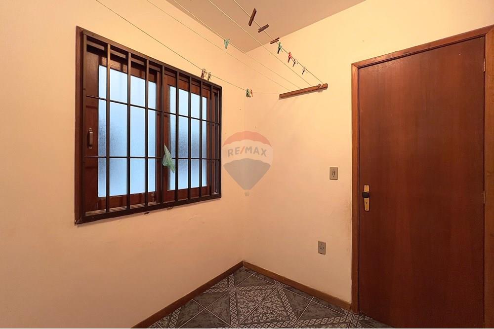 Apartamento - Venda - Capão da Canoa , Rio Grande do Sul - Imagem do WhatsApp de 2025-05-16 à(s) 20.47.13_62c09b44.jpg - Quarto da empregada - 612671046-21