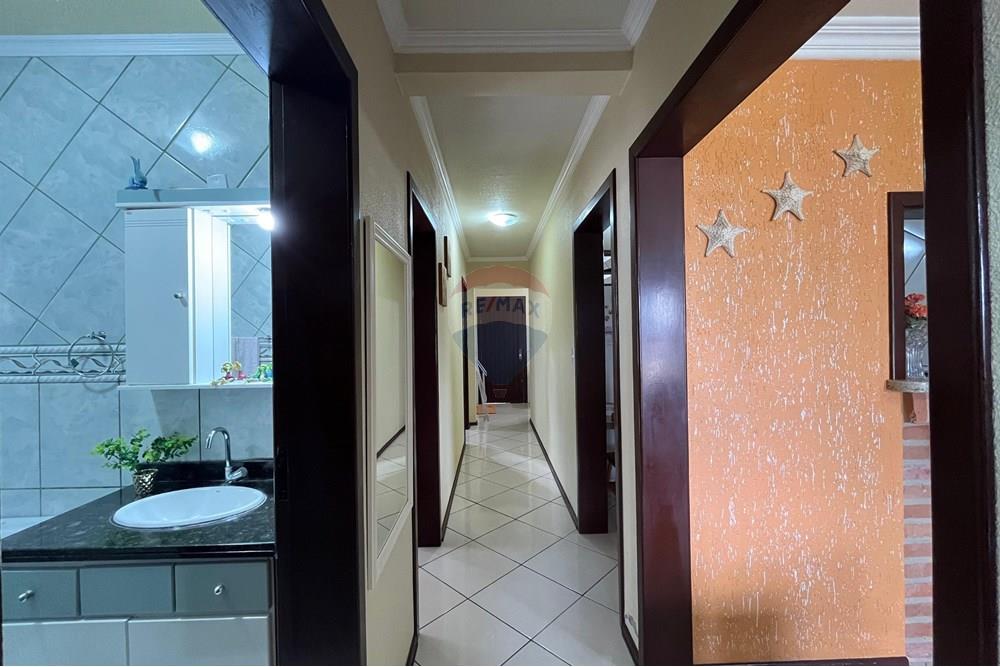 Casa - Venda - Santa Cruz do Sul , Rio Grande do Sul - WhatsApp Image 2025-04-11 at 14.19.41.jpeg - 612741028-26