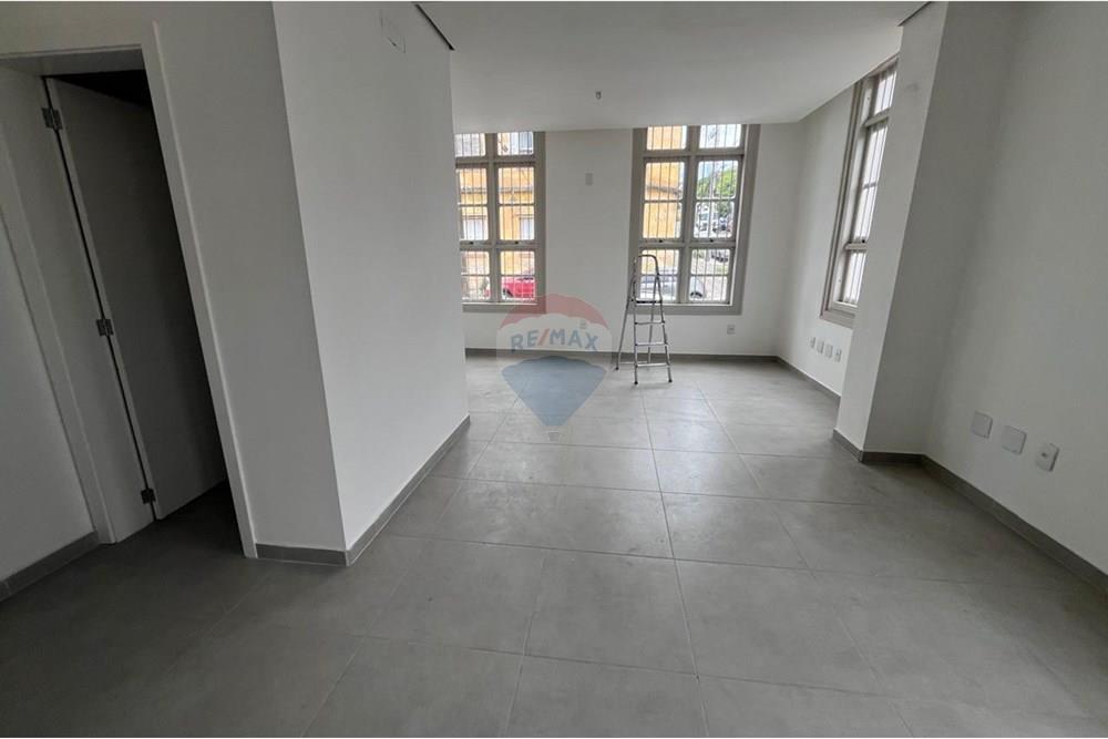 Ponto Comercial/ Loja - Alugar - Santa Maria , Rio Grande do Sul - WhatsApp Image 2025-05-28 at 10.03.09 (3).jpeg - 610451013-45